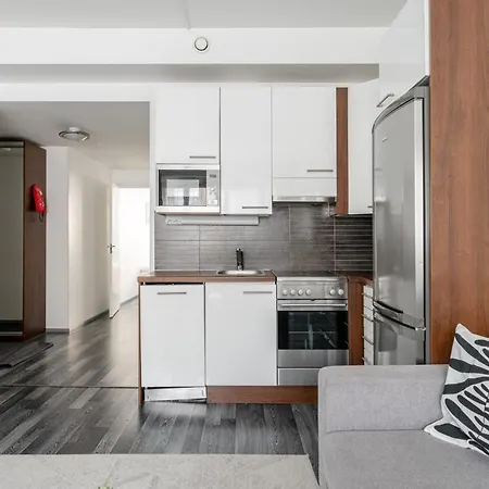 Apartment Modern 1br With Sauna & Location - Hosted By 2ndhomes *